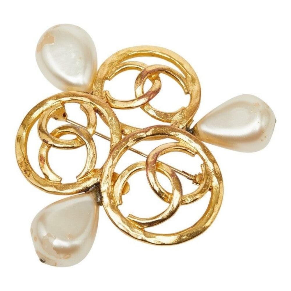 Chanel CC Logo Gold Plated Faux Pearl Brooch